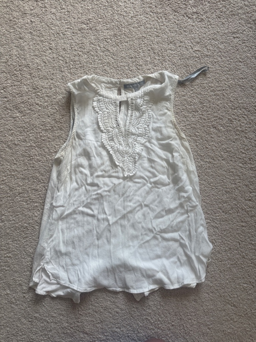 Daniel Rainn White Embroidered Sleeveless Camisole